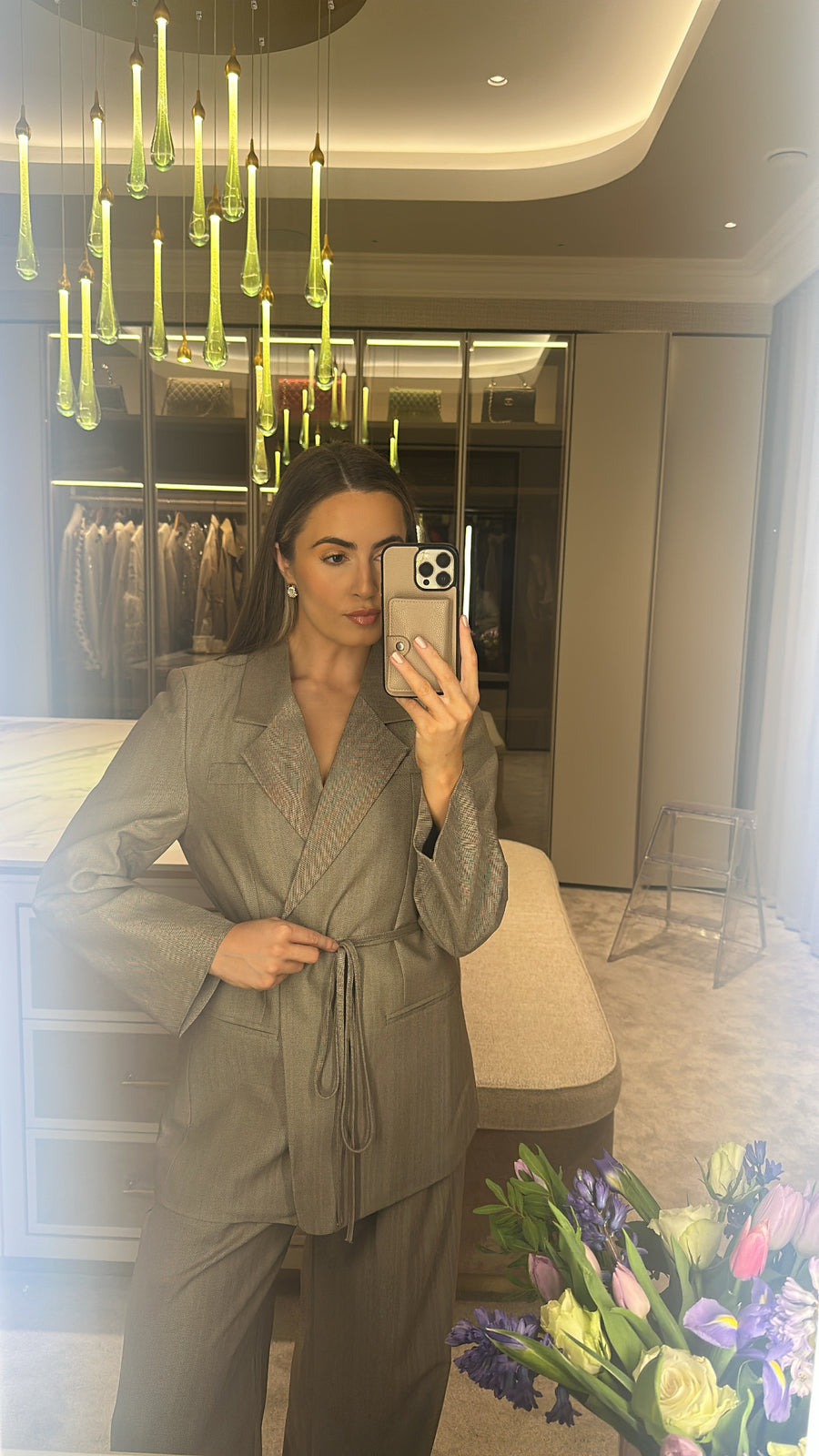 Alexandra suit