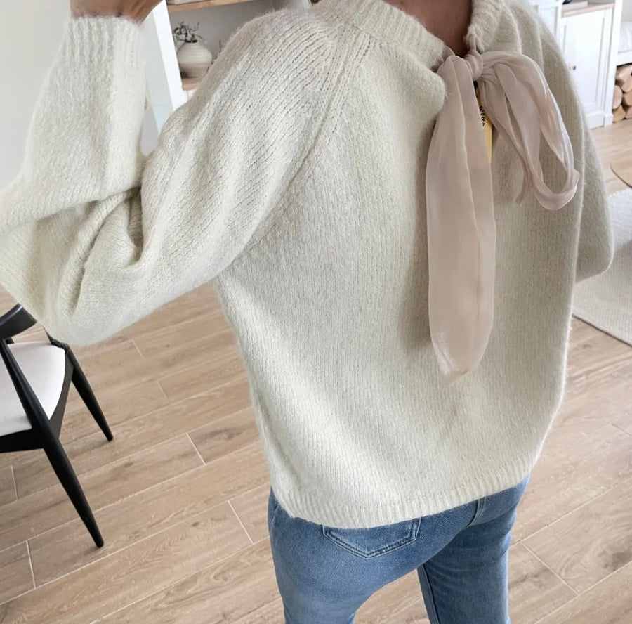 Caterina bow sweater