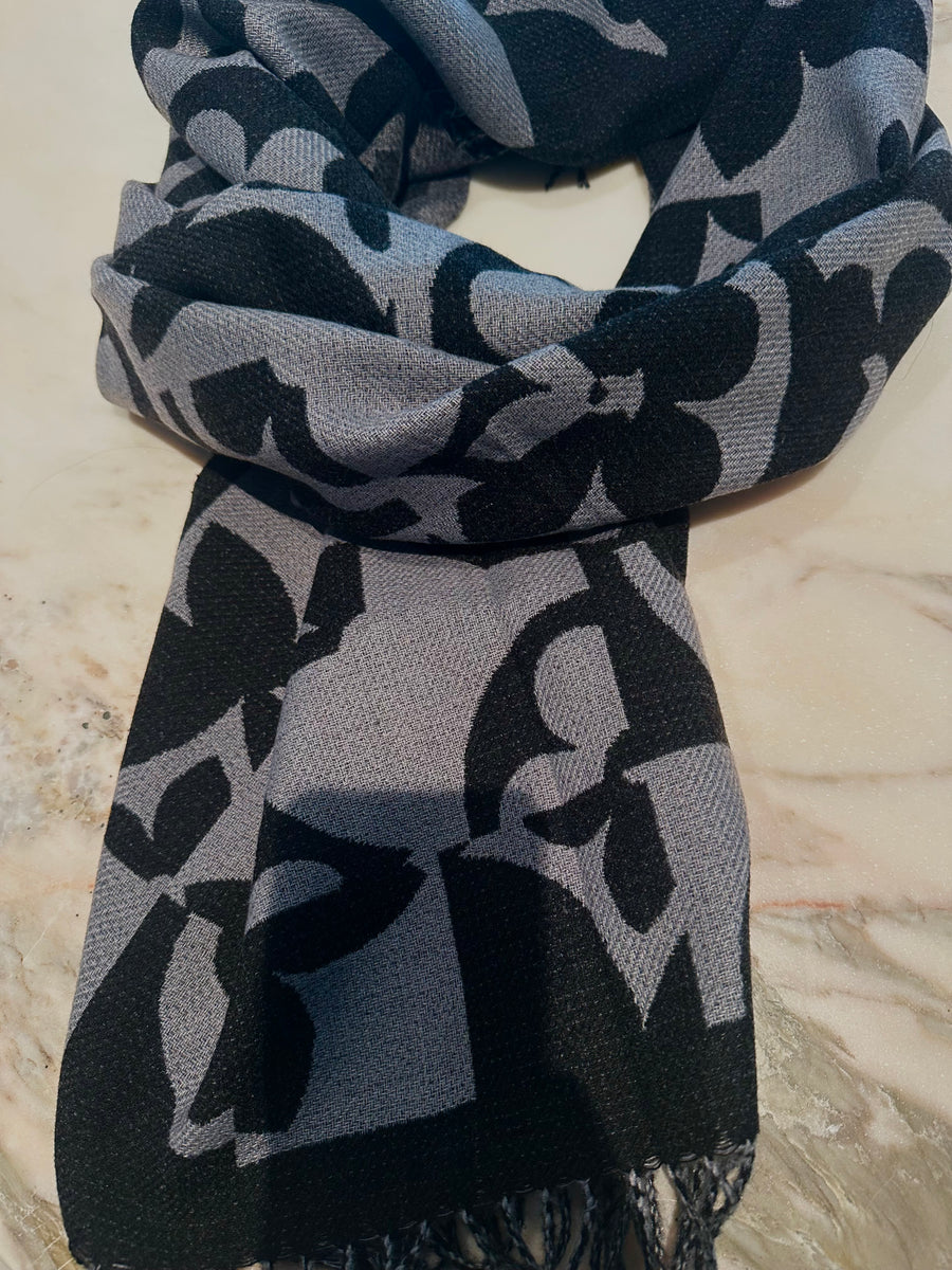 Versailles Scarf