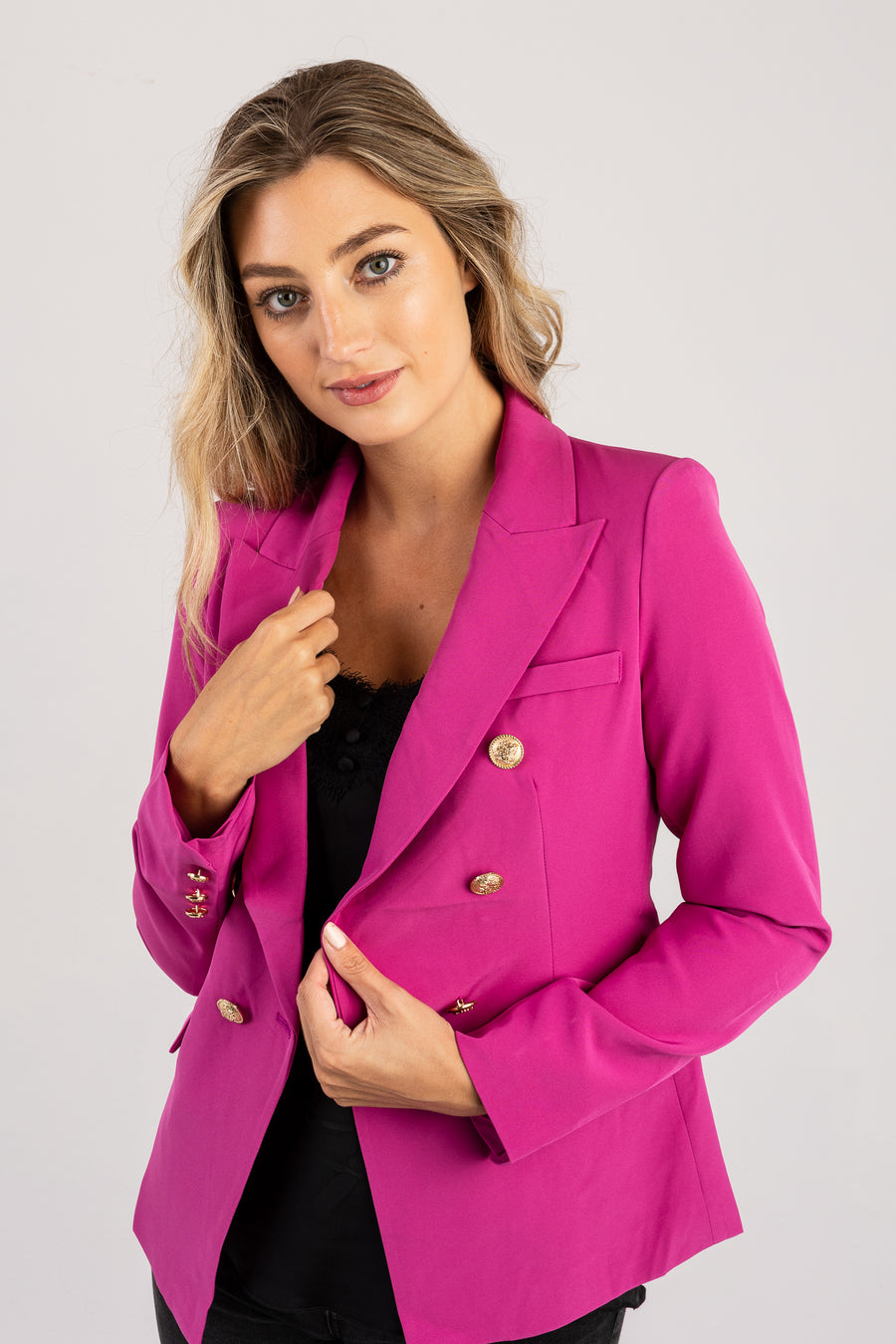 Nicola Blazer