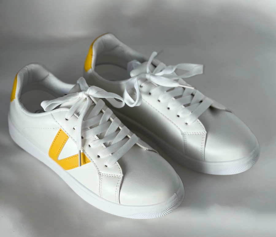 V Trainers