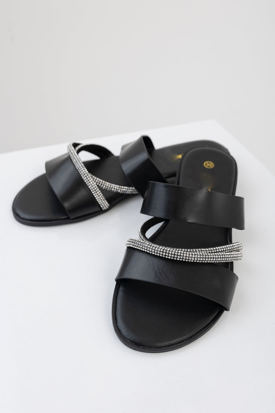 Rua sandal