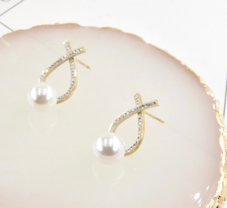 Grace Pearl Earrings