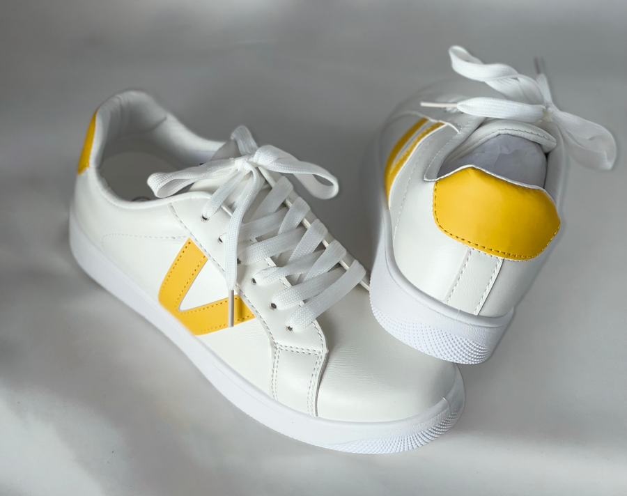 V Trainers